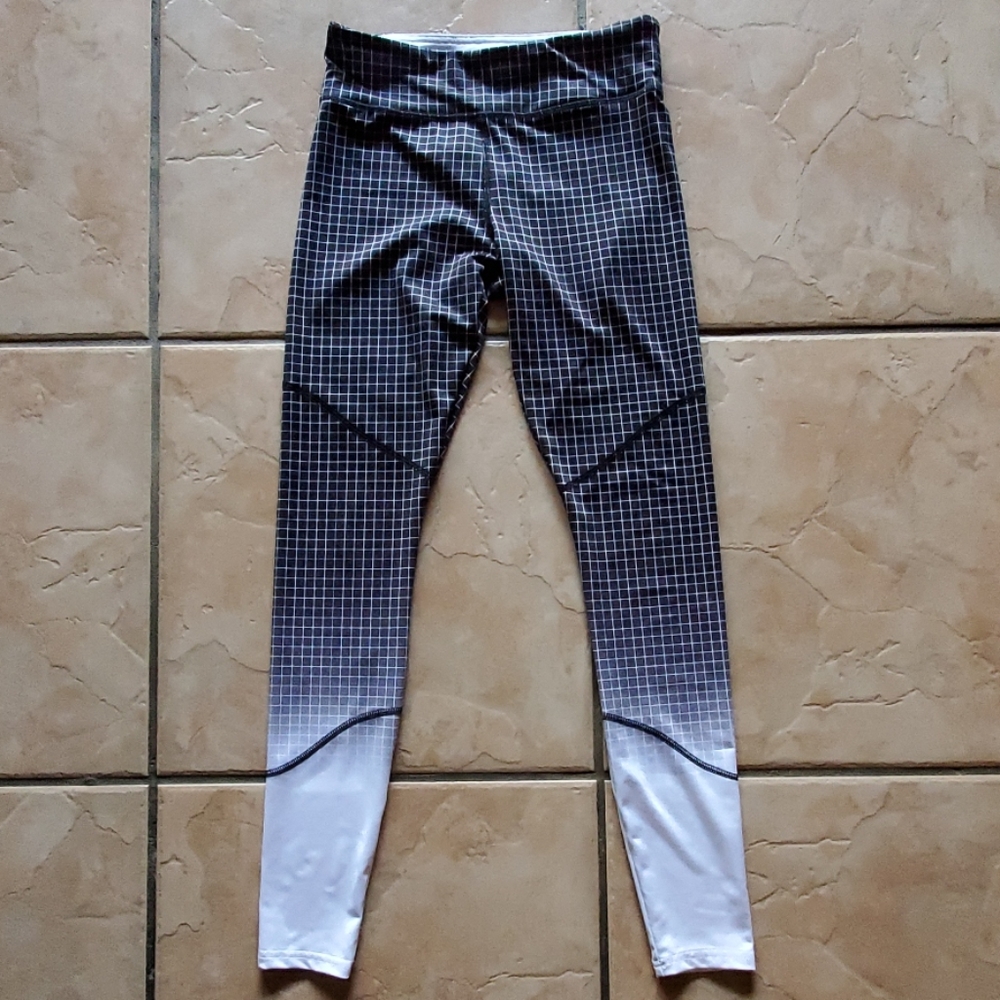 Forever 21 gradient leggings, small
